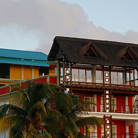 Azure Beach Seafront Hotel Mauritius Exterior foto